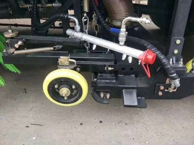 山東煙臺環衛垃圾車報價及√3方勾臂垃圾車物流服務解析